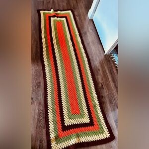 ~ Vintage 60s 70s Hand Crocheted Throw Sofa Couch
Blanket Afghan~